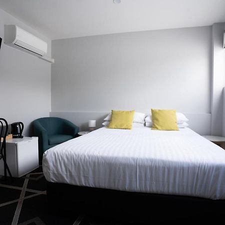 Sports Garden Hotel Launceston Exteriör bild