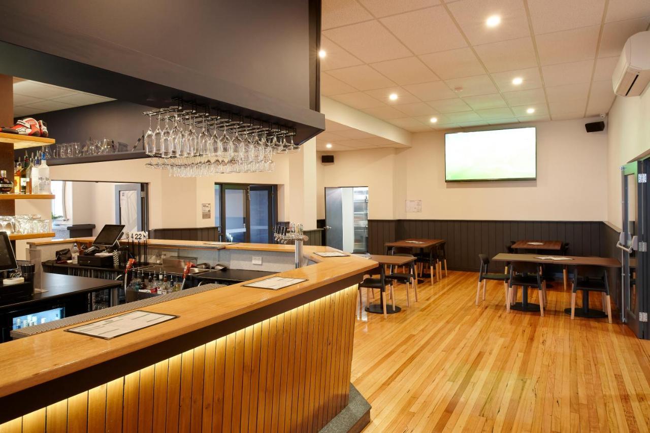 Sports Garden Hotel Launceston Exteriör bild
