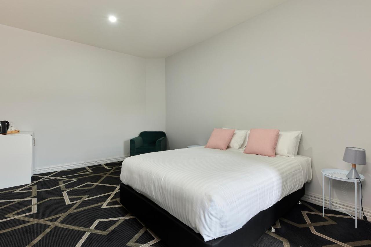 Sports Garden Hotel Launceston Exteriör bild
